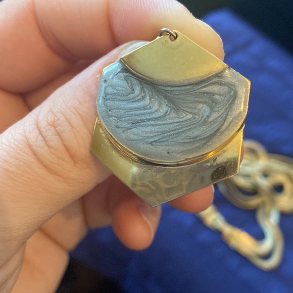 💛Vintage gold enameled earrings - Picture 11 of 11